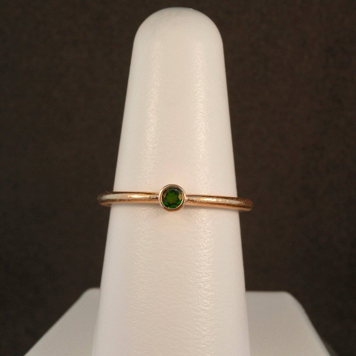 Chrome Diopside Rose Gold Minima