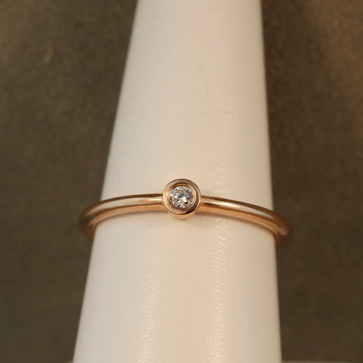 Rose Gold Diamond Minima